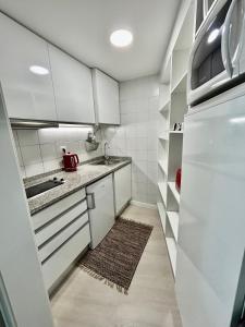 Lido Branca by Olá Madeira