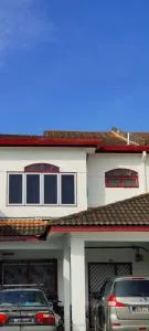 Homestay Atikah Bahau - 伯豪