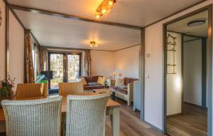 2 Bedroom Beautiful Home In Well