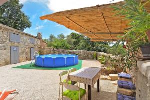 Ferienhaus mit Privatpool für 6 Personen ca 80 qm in Smoljanci, Istrien Westküste von Istrien 