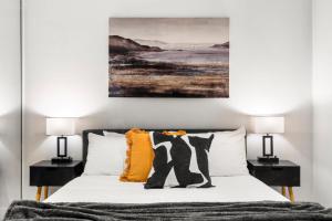 Blue Haven at Marvel Stadium - Rooftop Pool & Free Parking