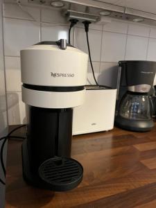 Art Deco Flat in Punavuori, High Ceilings & Lift