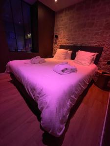 Love hotels Au Plaisir Vosgien : photos des chambres
