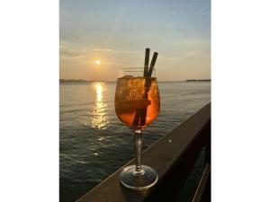 Blizina Mora II Modern Retreat