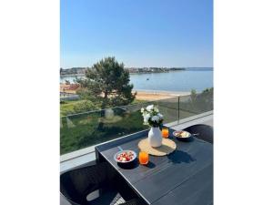 Blizina Mora II Modern Retreat