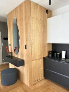 RJ Stara Stocznia 21