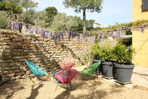 Très belle Bastide provençale avec Piscine pour 10 Personnes