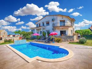 Ferienwohnung für 8 Personen ca 120 qm in Galižana, Istrien Istrische Riviera 