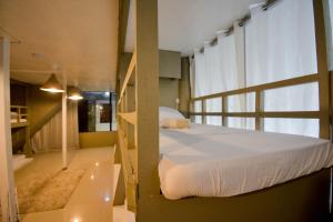 Treasure Isle Backpackers Hostel