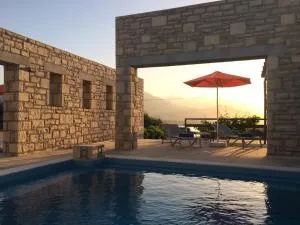 Villa Ypsilon - Karotí