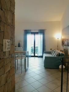 Dreizimmerwohnung mit Terrasse und Meerblick