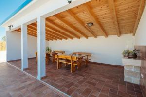 Ferienhaus mit Privatpool für 7 Personen ca 230 qm in Sibenik-Radonic, Dalmatien Dalmatinisches Hinterland