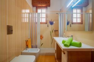 Casa Arianna, apartment a few steps from the sea