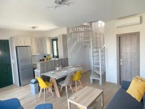 Loris’House