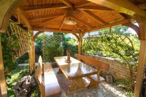 Ferienwohnung für 8 Personen ca 100 m in Novigrad, Adriaküste Kroatien Westküste von Istrien 