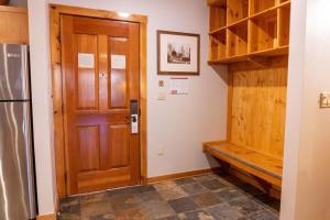 2BR Ski In Ski Out Keystone Condo Walk to Slopes