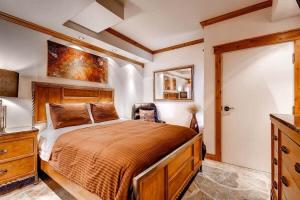 1BDR Condo with Stunning Décor Heart of Downtown