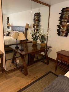 1BDR Ski In Out Condo Stunning Mountain Location