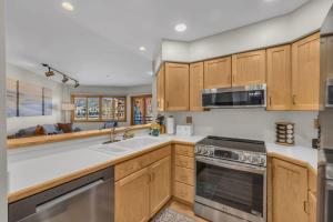 Steps From Ski Lift Garage Parking Included