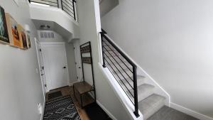 Pristine 3BR with Hot Tub 15min to Park City