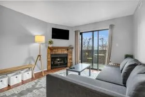 2BR Condo Near Trails and Ski Resorts - Jeremy Ranch 2BR Condo Near Trails and Ski Resorts - Jeremy Ranch