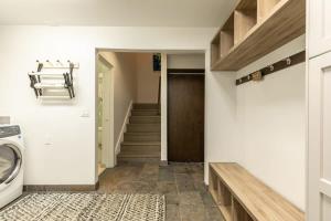 North Lake Tahoe Cabin and Hot Tub