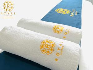 Royal Suites 1BR 35RR High Floor - Citra Plaza Nagoya Apartment