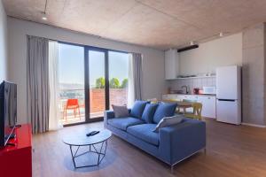 stylish 3BR apt with 2 balconies in historic Tbilisi