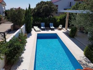 After All Wohnung mit Pool in Mandre, Pag 