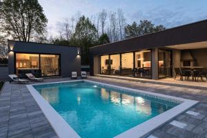 Ferienhaus mit Privatpool für 6 Personen ca 150 qm in Županići, Istrien Binnenland von Istrien 