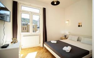 Modern Apartment Next to Stamba and Rooms