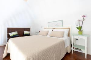 Niloufar residence Napoli