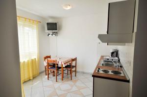 Ferienwohnung für 2 Personen ca 30 qm in Novigrad, Istrien Istrische Riviera - a81941