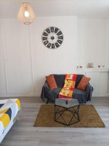 Appartements l-Imperial A - Gare RER a pieds : photos des chambres