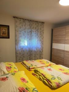 Ferienwohnung für 3 Personen ca 35 qm in Privlaka, Dalmatien Norddalmatien
