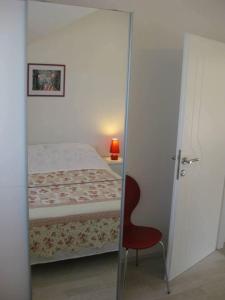 Ferienwohnung für 4 Personen ca 45 qm in Srima, Dalmatien Norddalmatien - b60470