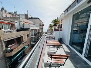 Rainbow Apartments BY BLAUSITGES - 锡切斯