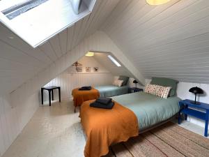 Appartements Large Apartment in City Center : photos des chambres