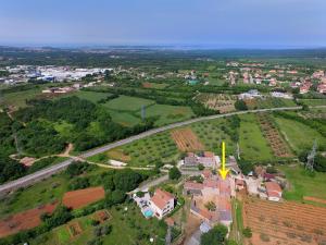 Ferienhaus mit Privatpool für 6 Personen ca 55 qm in Galižana, Istrien Istrische Riviera 