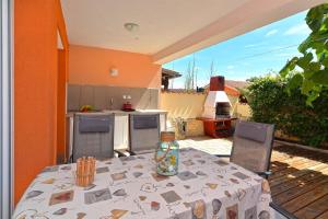 Ferienhaus mit Privatpool für 6 Personen ca 80 qm in Barbariga, Istrien Istrische Riviera