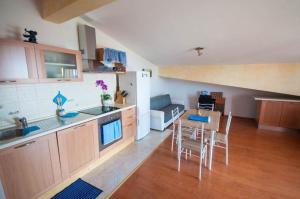 Ferienwohnung für 3 Personen ca 30 m in Novigrad, Adriaküste Kroatien Westküste von Istrien 
