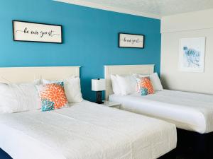 Sea La Vie Oceanfront Studio