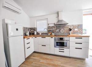 Ferienwohnung für 3 Personen ca 40 qm in Novigrad, Istrien Istrische Riviera - a87693