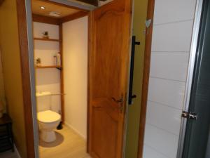 Charmant studio au calme à Murbach vue jardin, parking & Wi-Fi gratuit