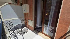 Deluxe Room (2 Adults + 1 Child)