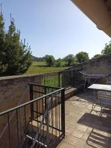 La Grange - 塔韦勒