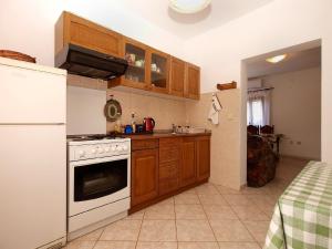 Ferienwohnung für 5 Personen ca 50 qm in Fažana, Istrien Istrische Riviera