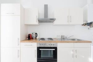 Modern Apartment near City Center - 2BR, Netflix