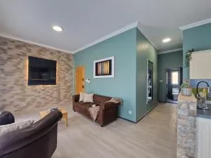 KORZO SUITES SENGLEA WATERFRONT - 维洛里奥萨