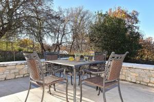 Ferienhaus mit Privatpool für 6 Personen ca 120 qm in Rakovci, Istrien Istrische Riviera 